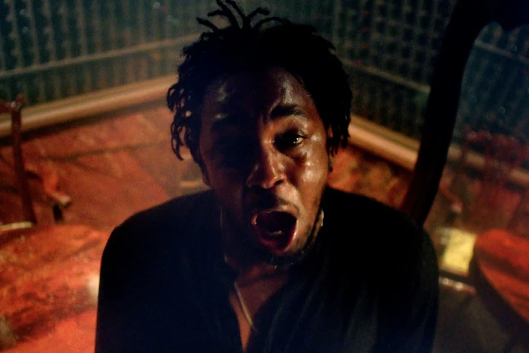 Kendrick Lamar Goes <strong>Berserk</strong> In 'God Is Gangsta' Video [...