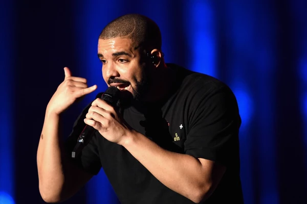 Drake Snags Spotify's Most Streamed Artist of 2016 Slot With 4.7 Billion Streams