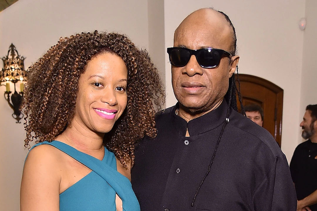 Stevie Wonder marries Tomeeka Robyn Bracy