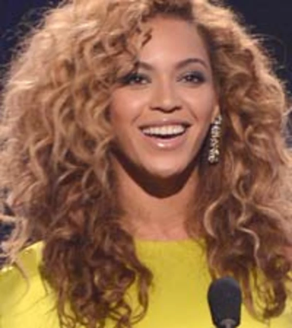 Beyonce, BET Awards 2012: Singer Earns Best Female R&B Artist, Thanks ...