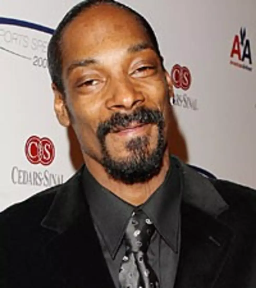 Snoop Dogg Celebrates ‘New Year’s Eve’ Early
