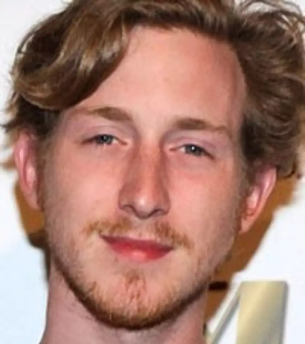 Asher Roth, Akon Win the Fight in ‘Last Man Standing’ — Watch