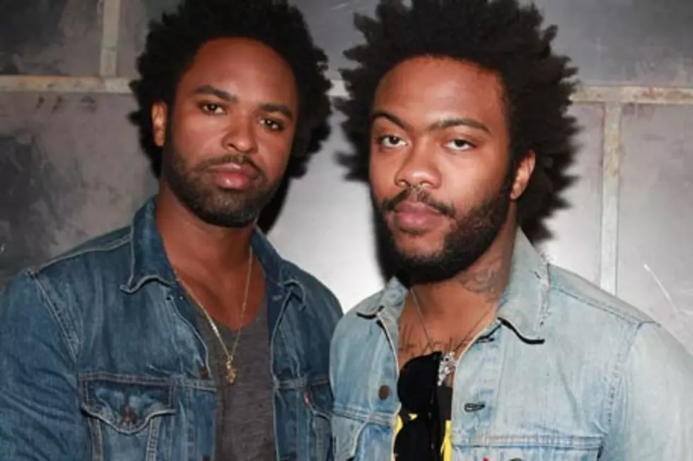 The Knux ‘Run’ Performance Is All Guitars and Shades — Video